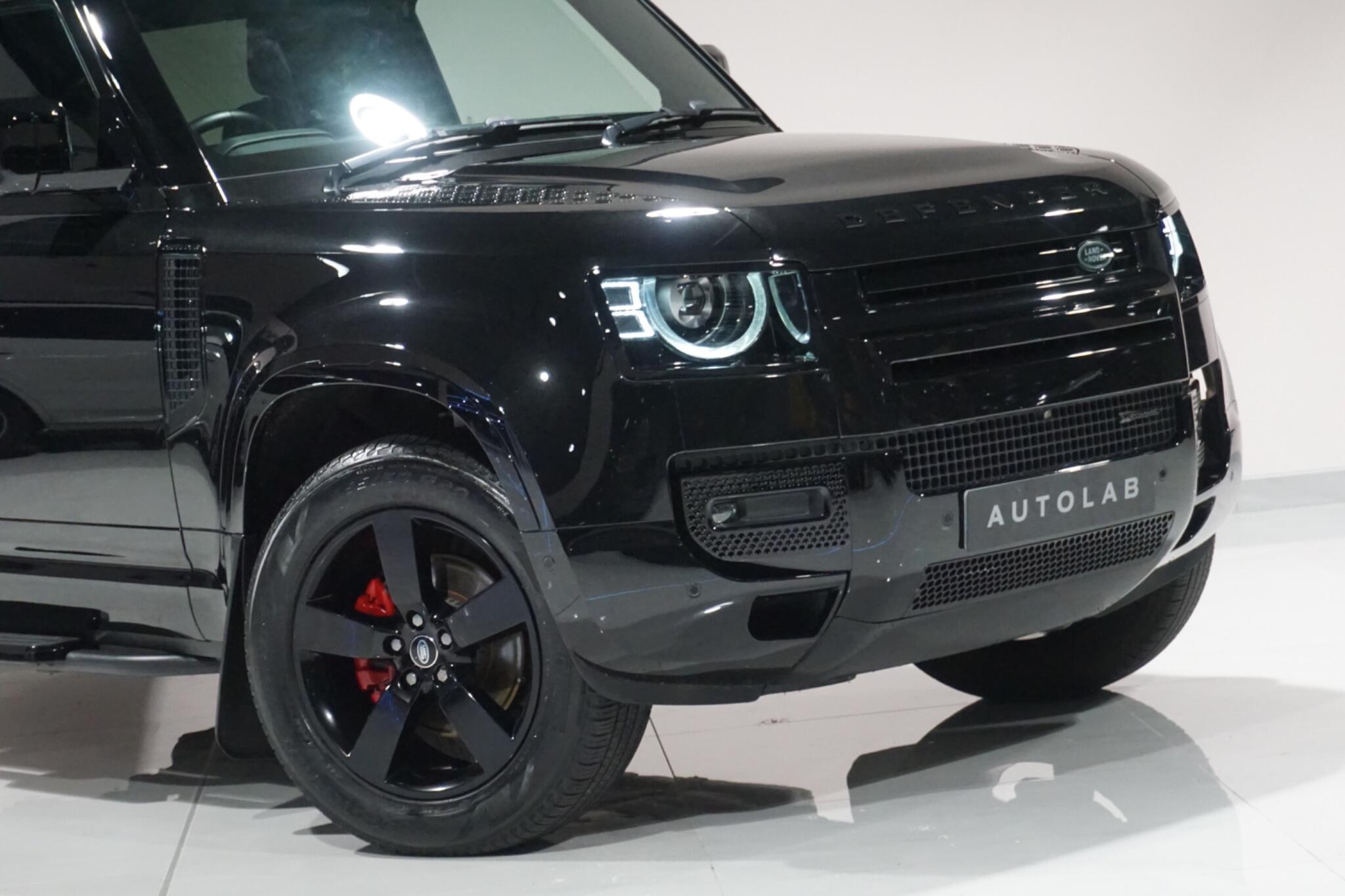 Land Rover Defender 90 3.0 D250 MHEV X-Dynamic HSE SUV 3dr Diesel Auto 4WD Euro 6 (s/s) (250 ps)